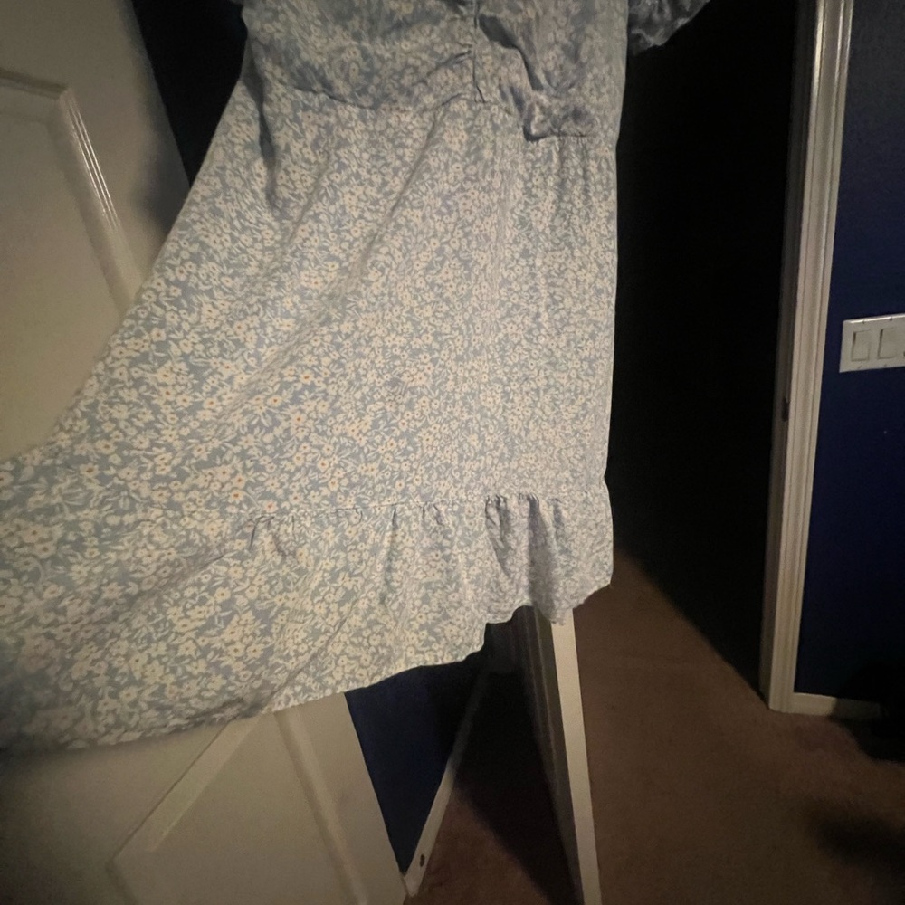 NO BOUNDARIES Floral Blue Dress - Picture 4 of 8